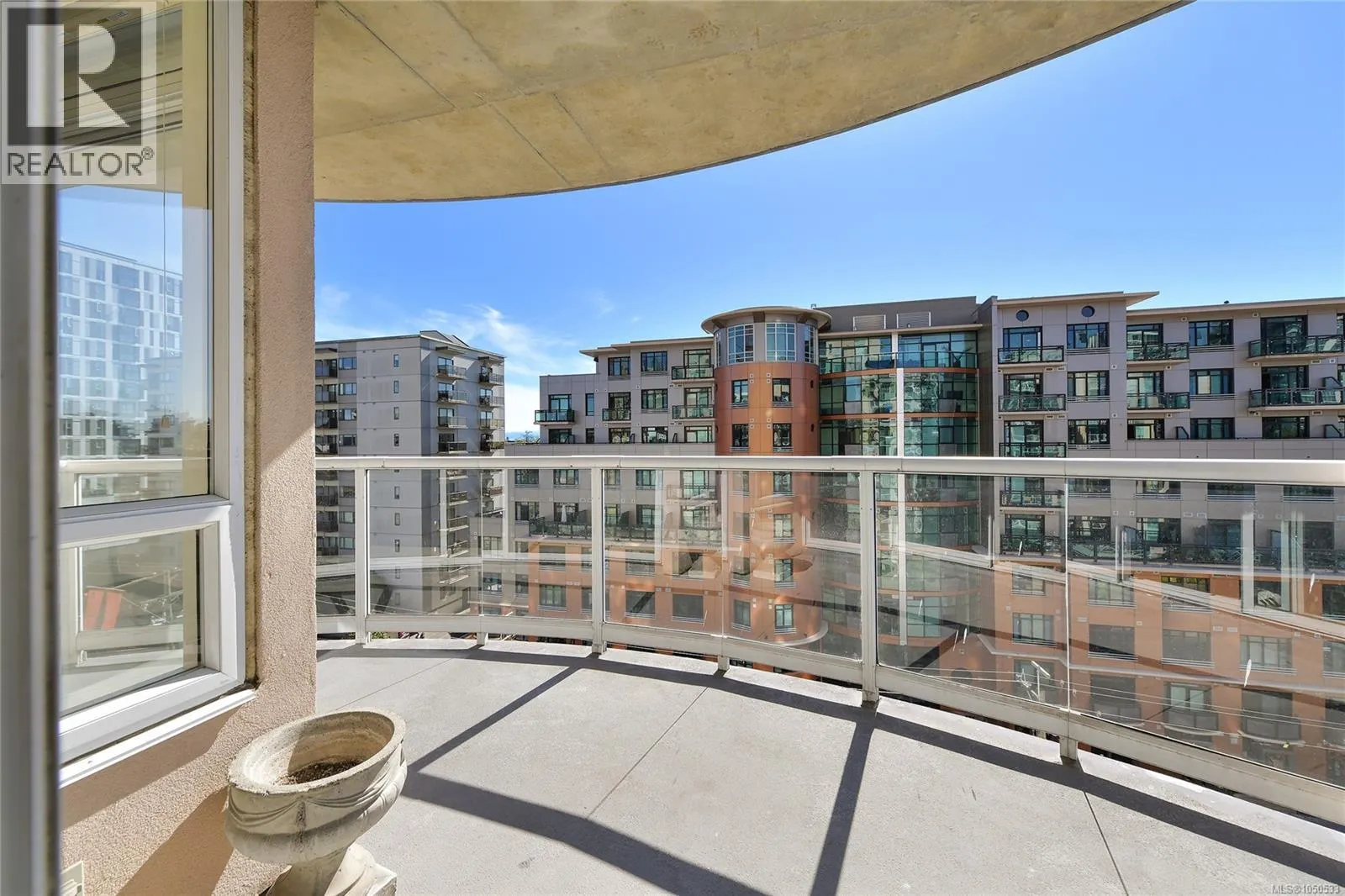 801 1020 View St