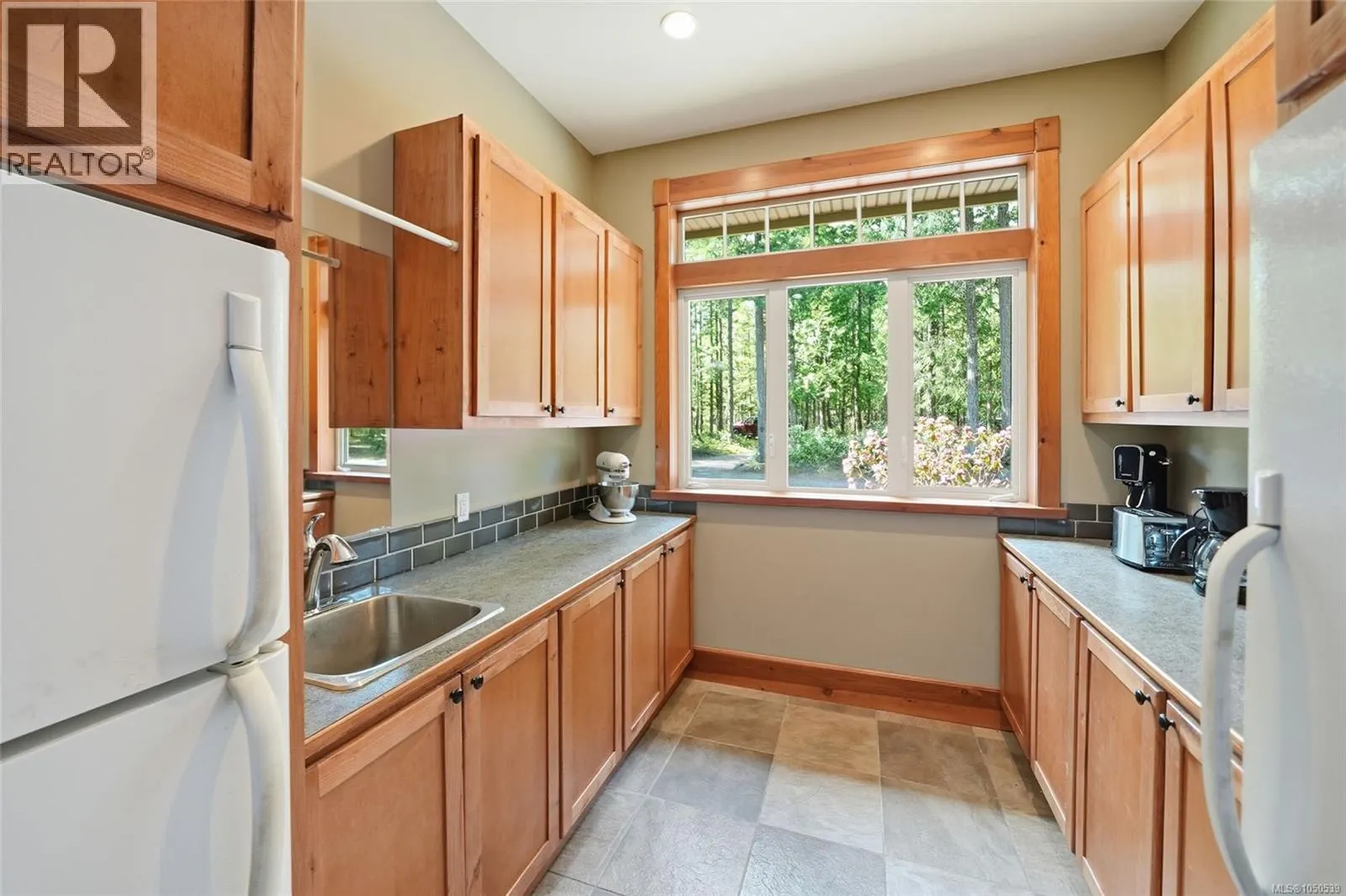 1195 Spider Lake Rd
