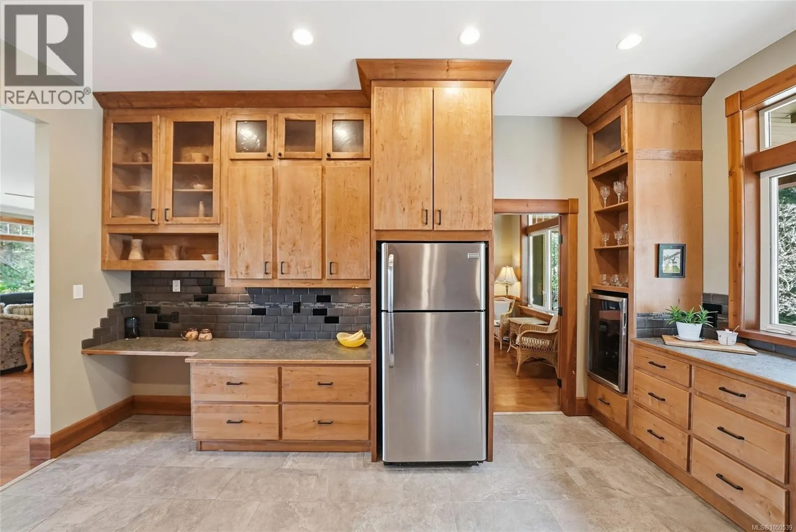 1195 Spider Lake Rd