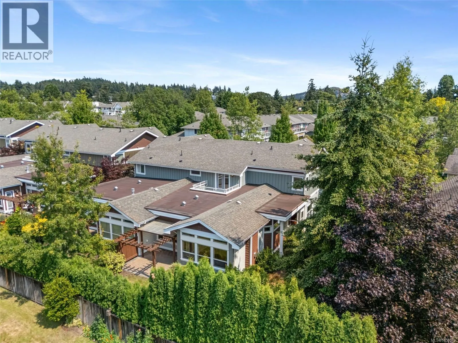 553 Heatherdale Lane