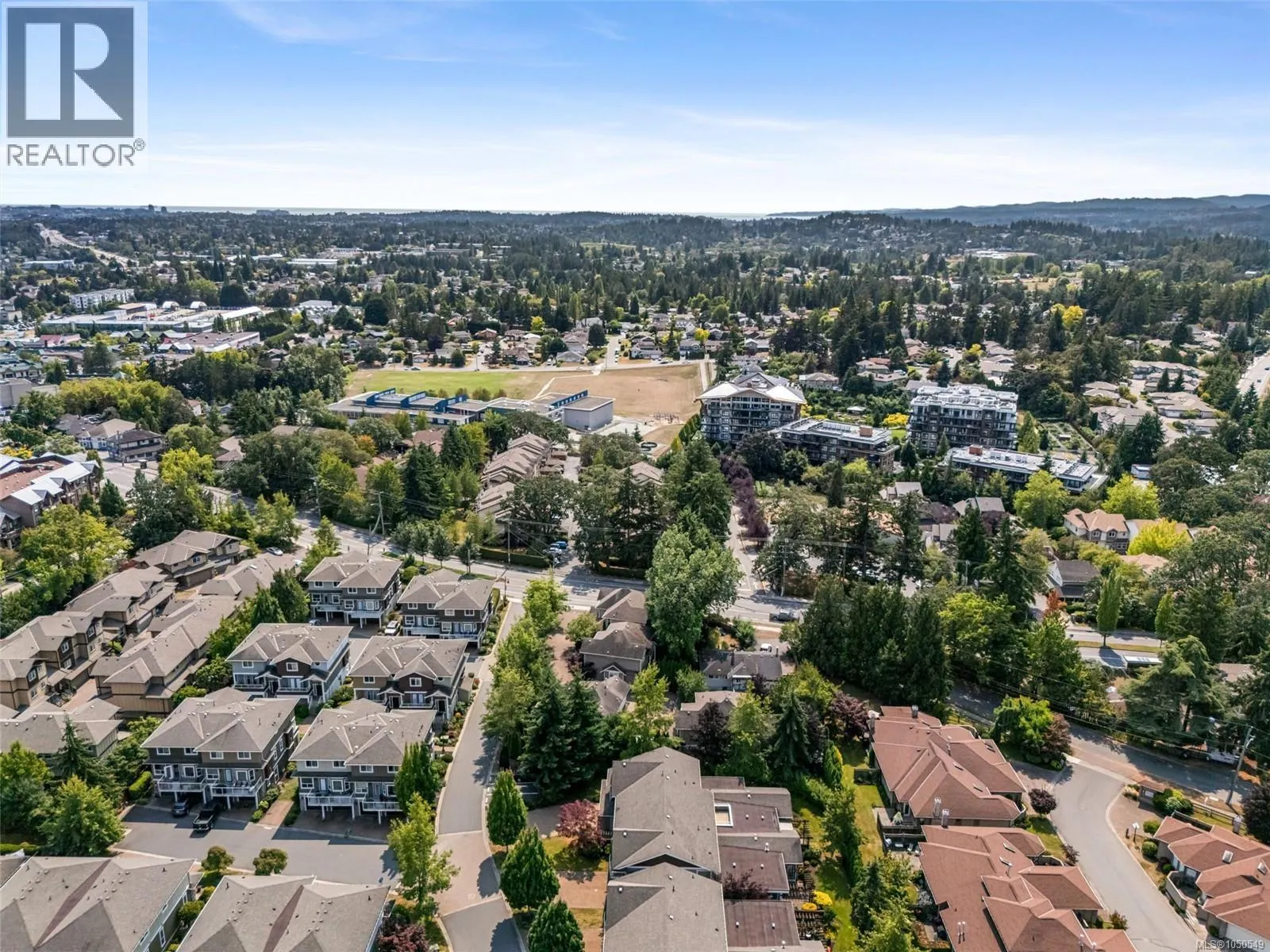 553 Heatherdale Lane