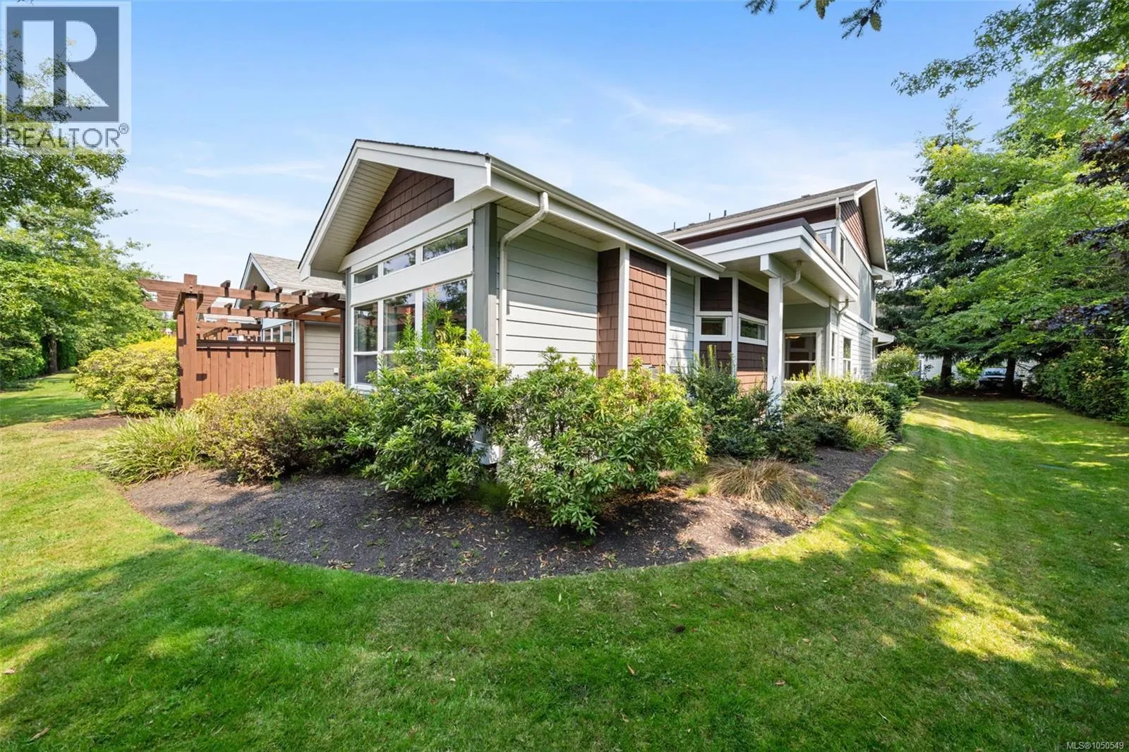 553 Heatherdale Lane