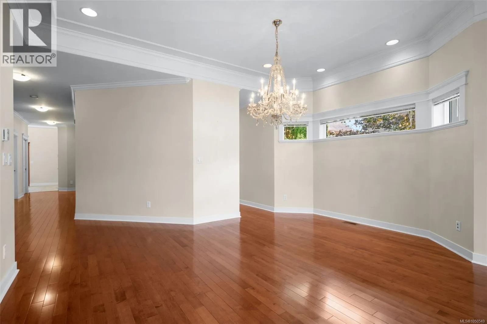 553 Heatherdale Lane