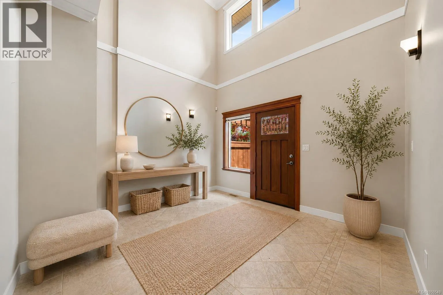553 Heatherdale Lane