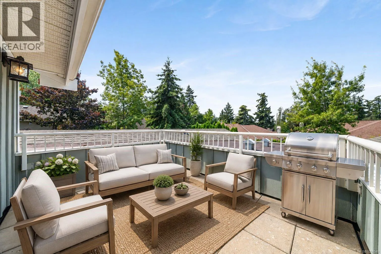 553 Heatherdale Lane