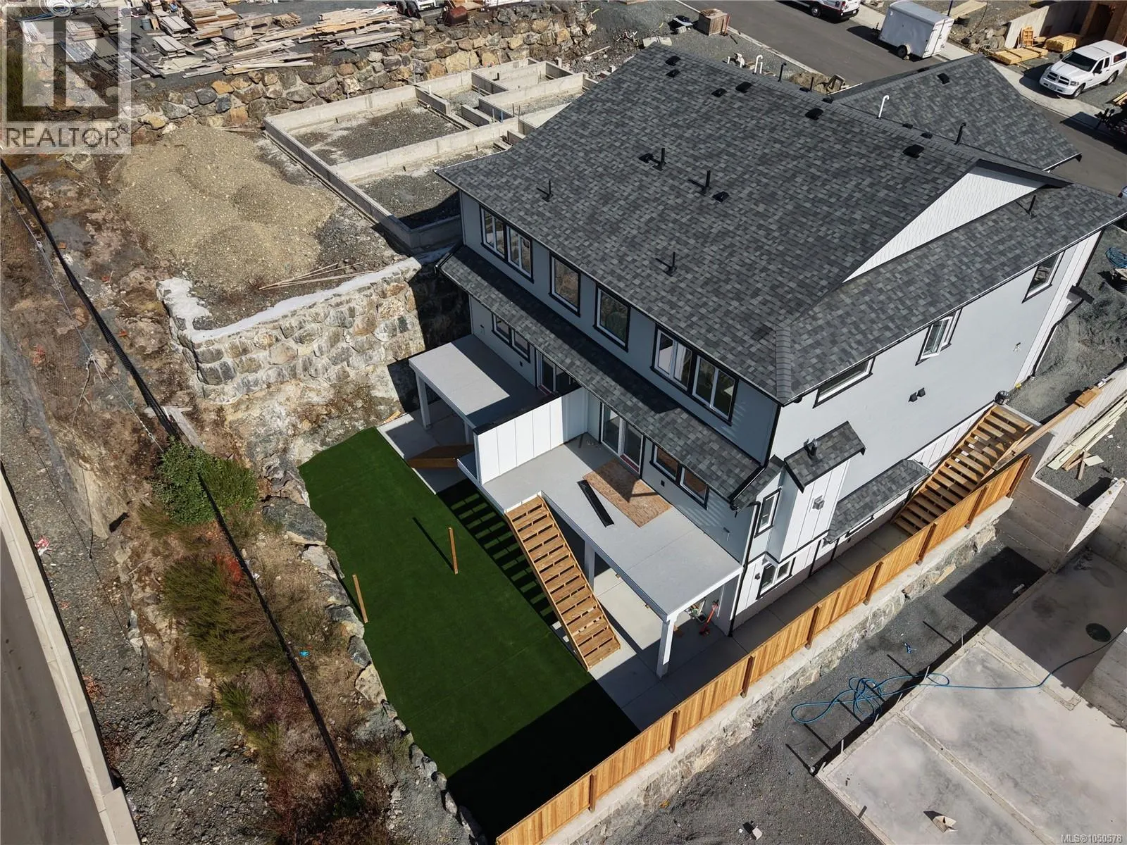 1120 Deltana Ave