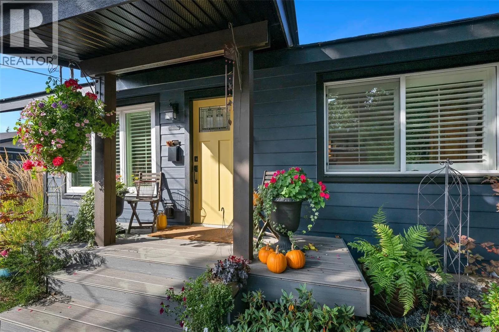 4826 West Saanich Rd