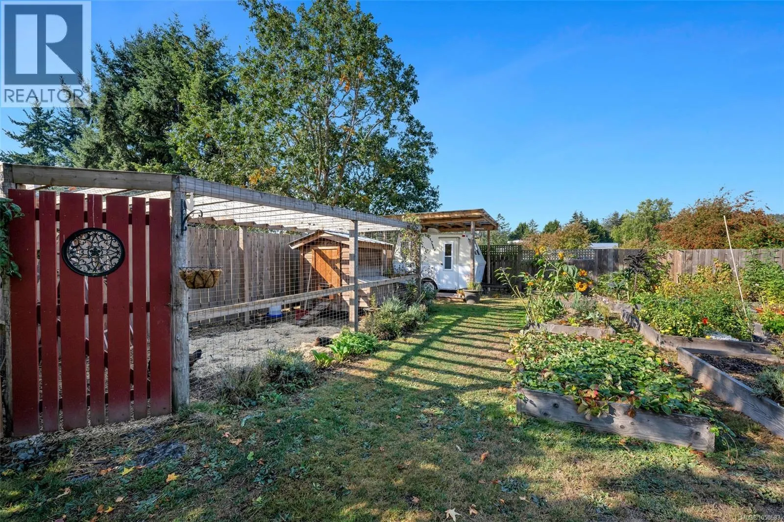 4826 West Saanich Rd