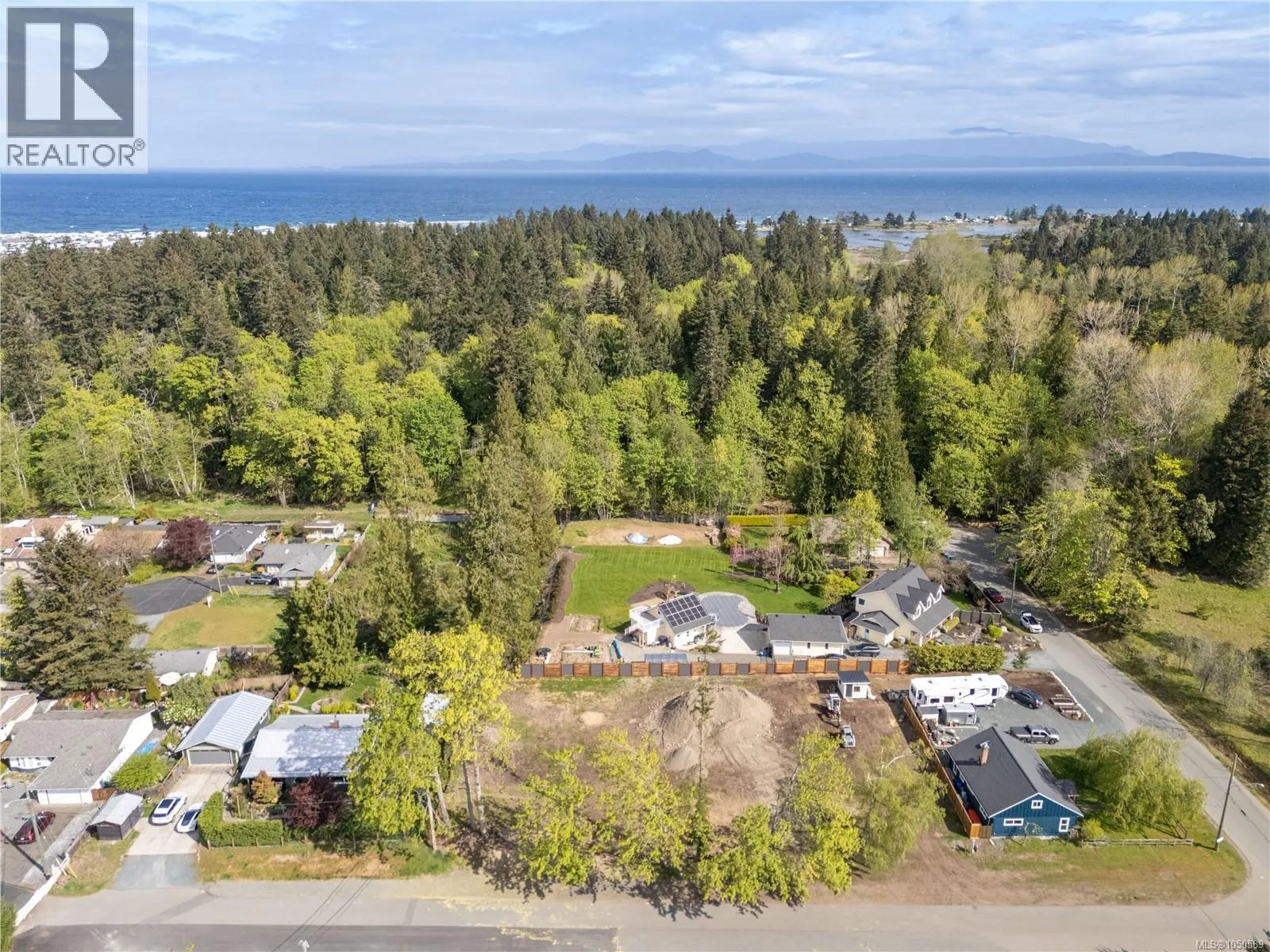 569 Tulip Ave