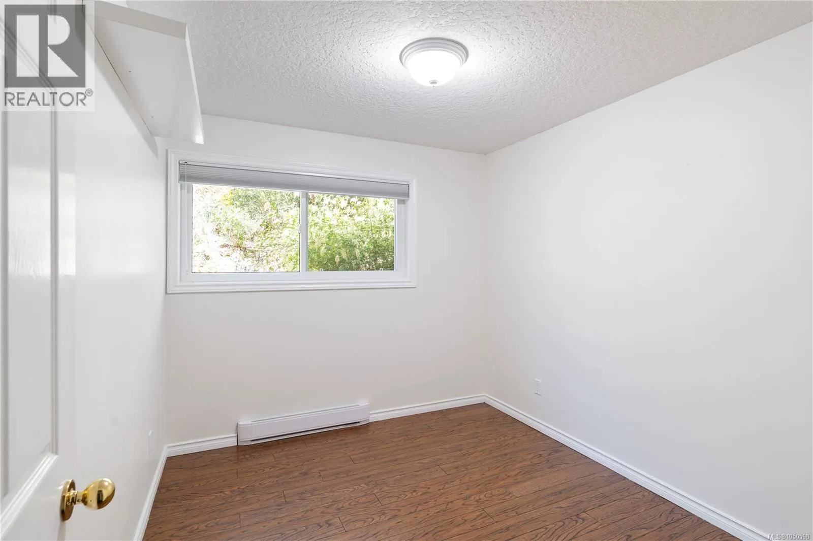 222 Ashley Pl