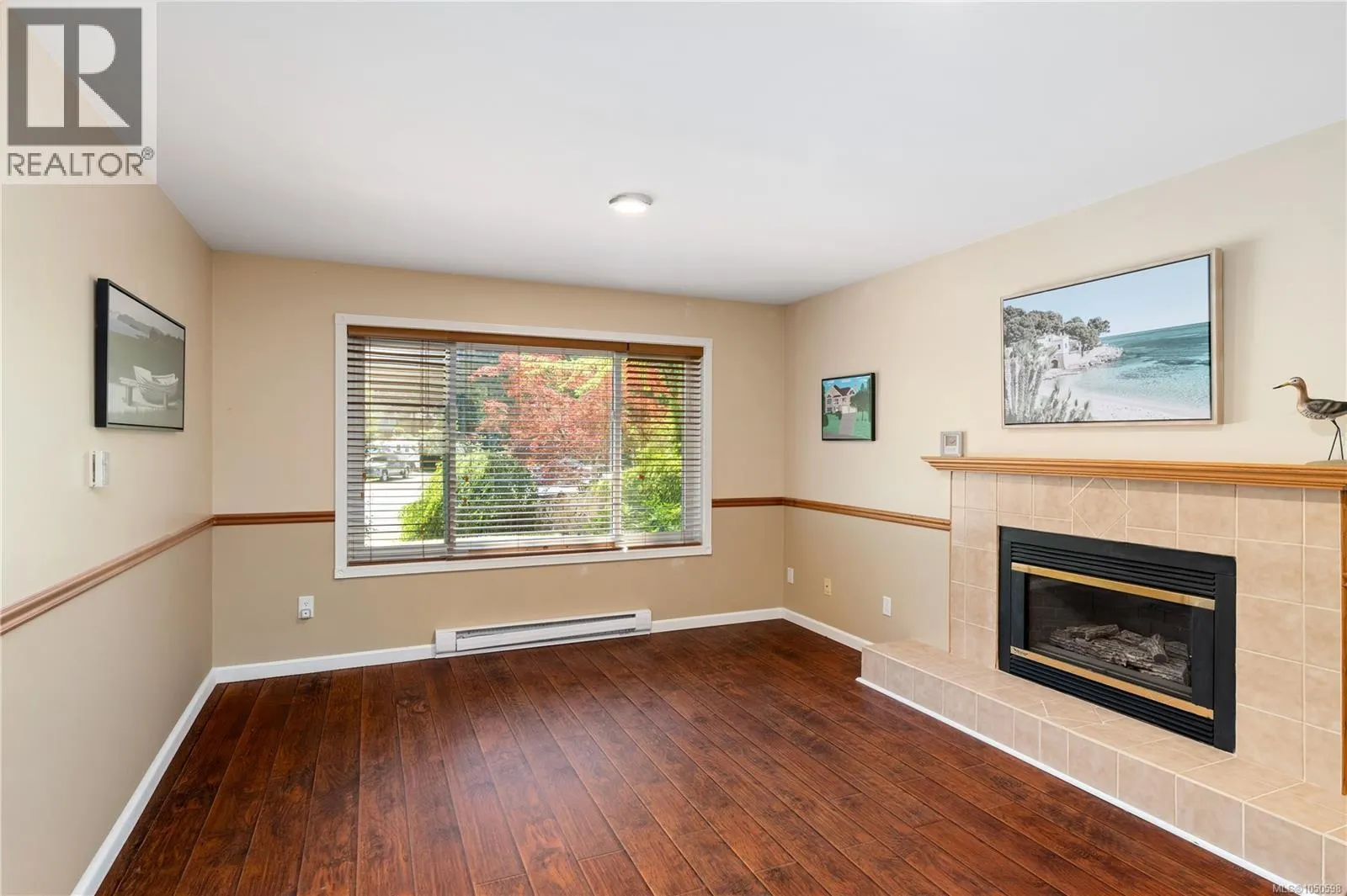 222 Ashley Pl