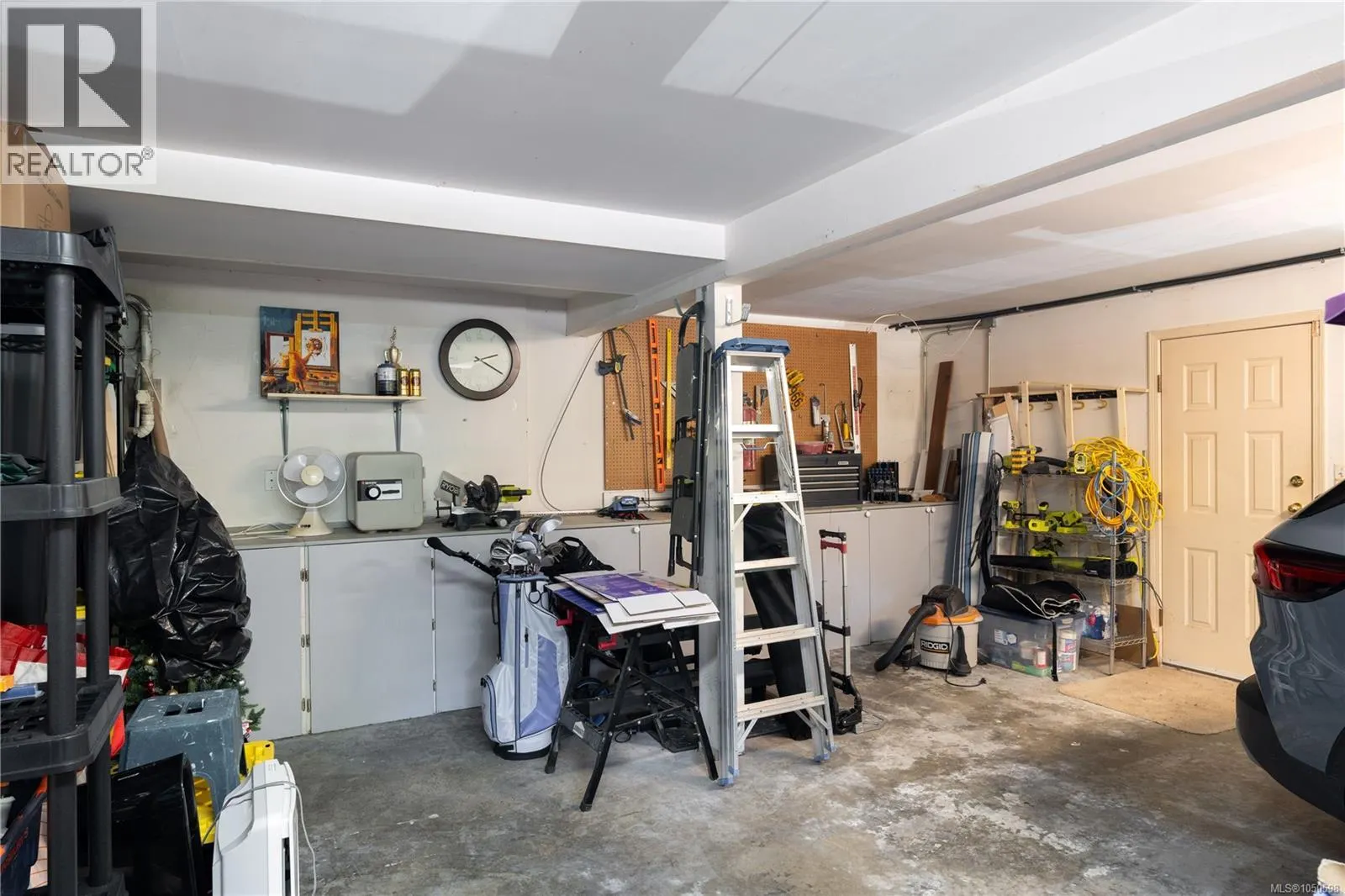 222 Ashley Pl