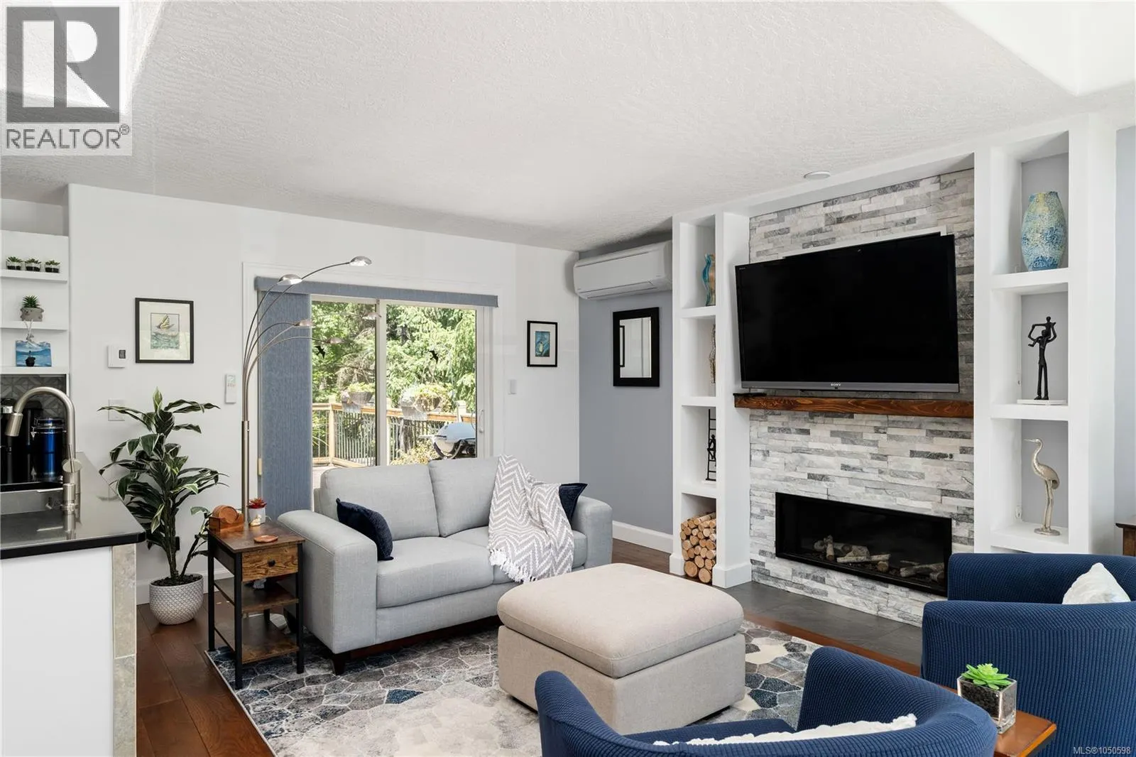 222 Ashley Pl