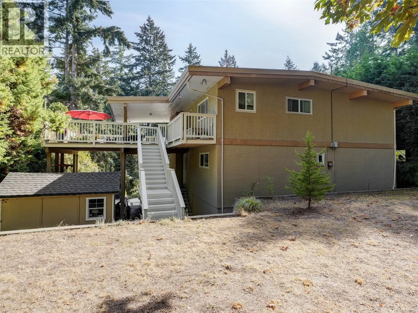 5190 Lochside Dr