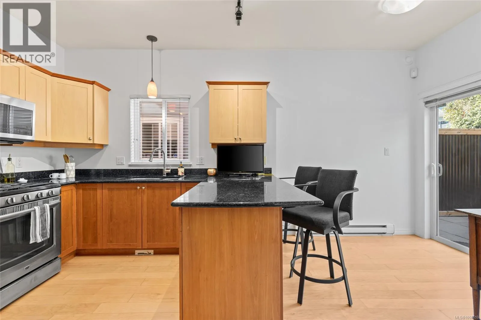 4 Newstead Cres