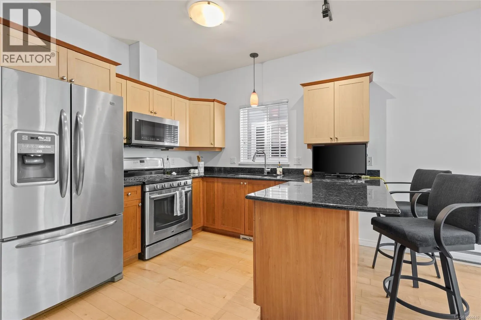 4 Newstead Cres