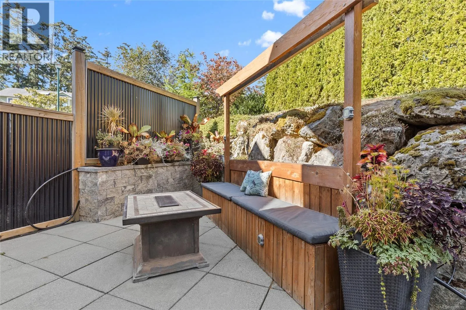 4 Newstead Cres