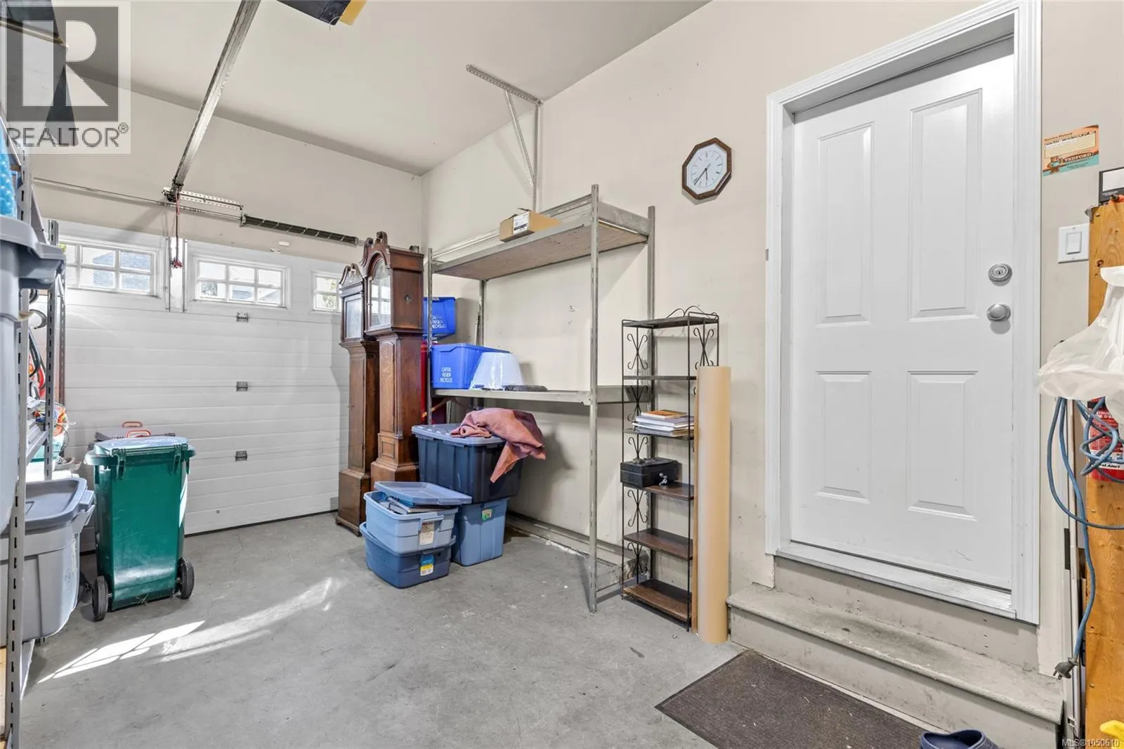 4 Newstead Cres