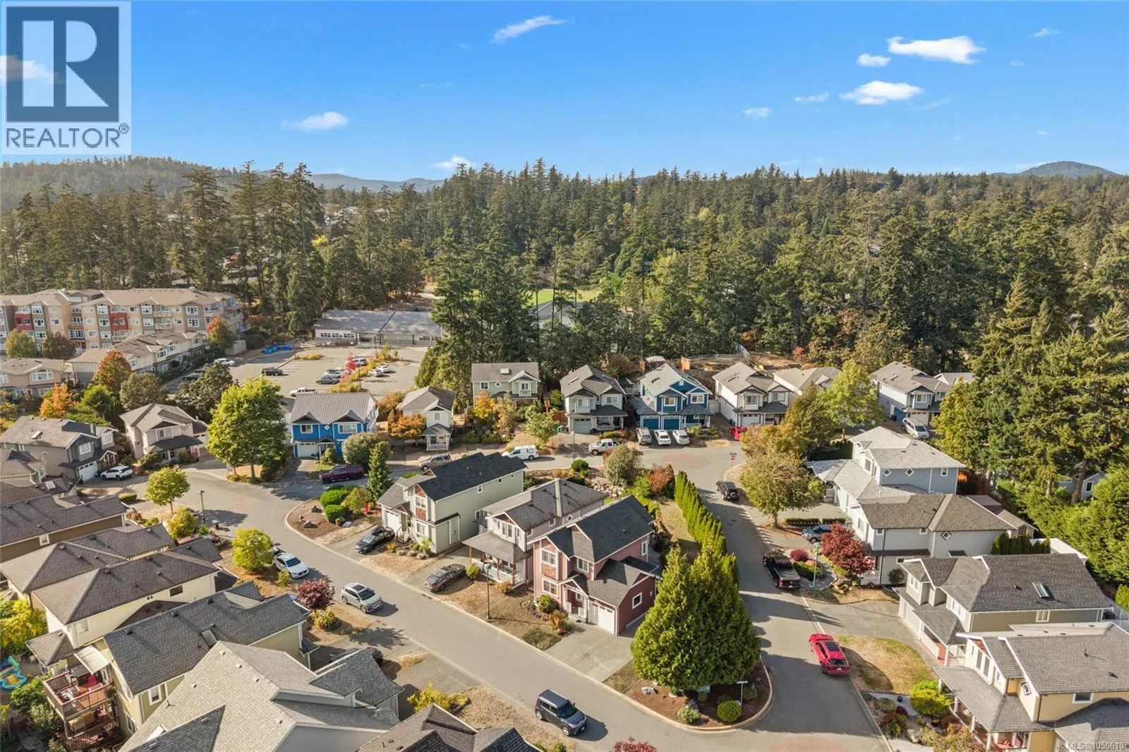 4 Newstead Cres