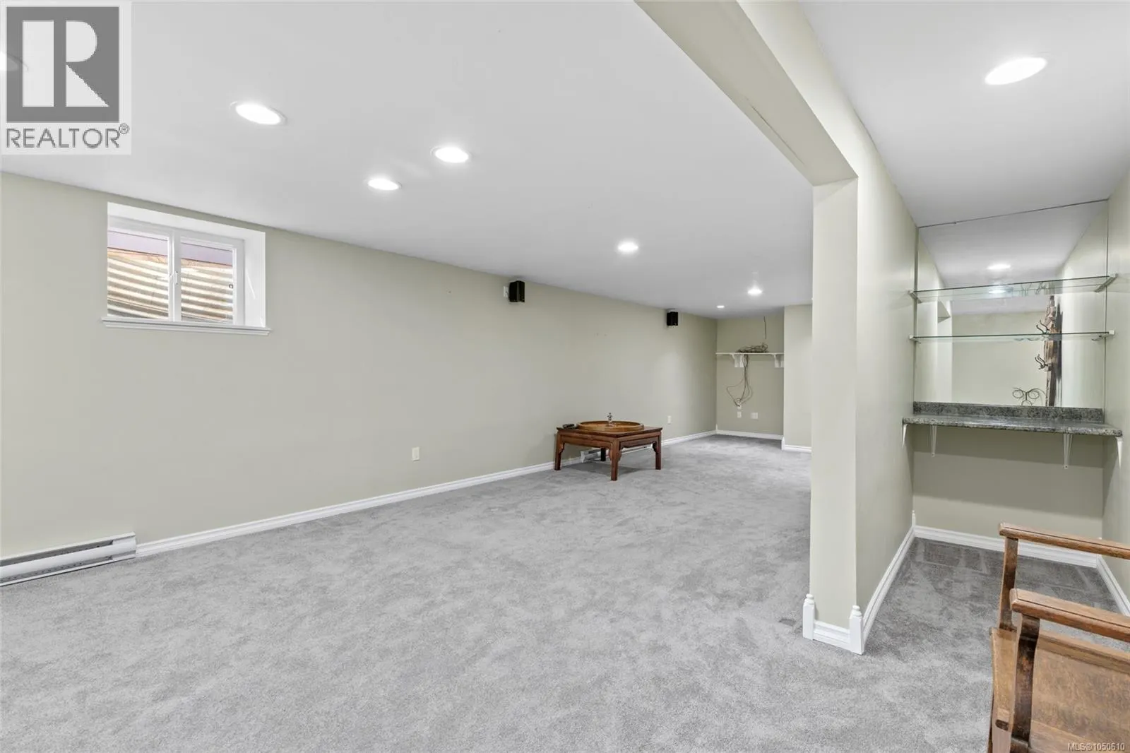 4 Newstead Cres