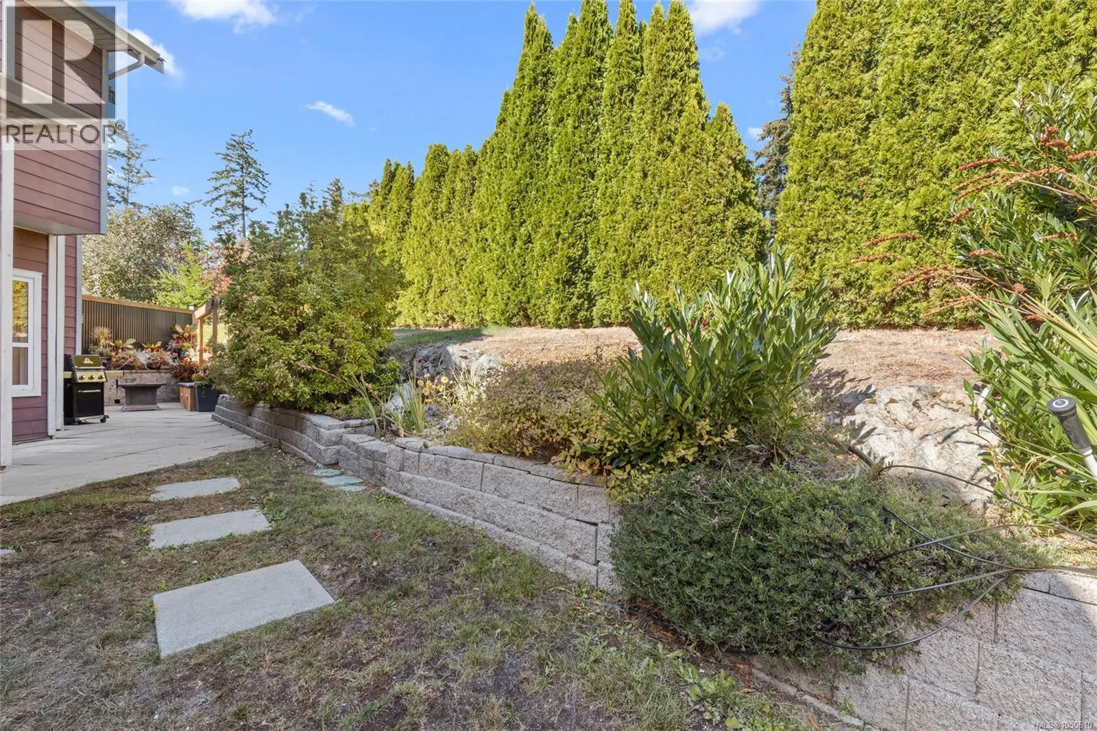 4 Newstead Cres