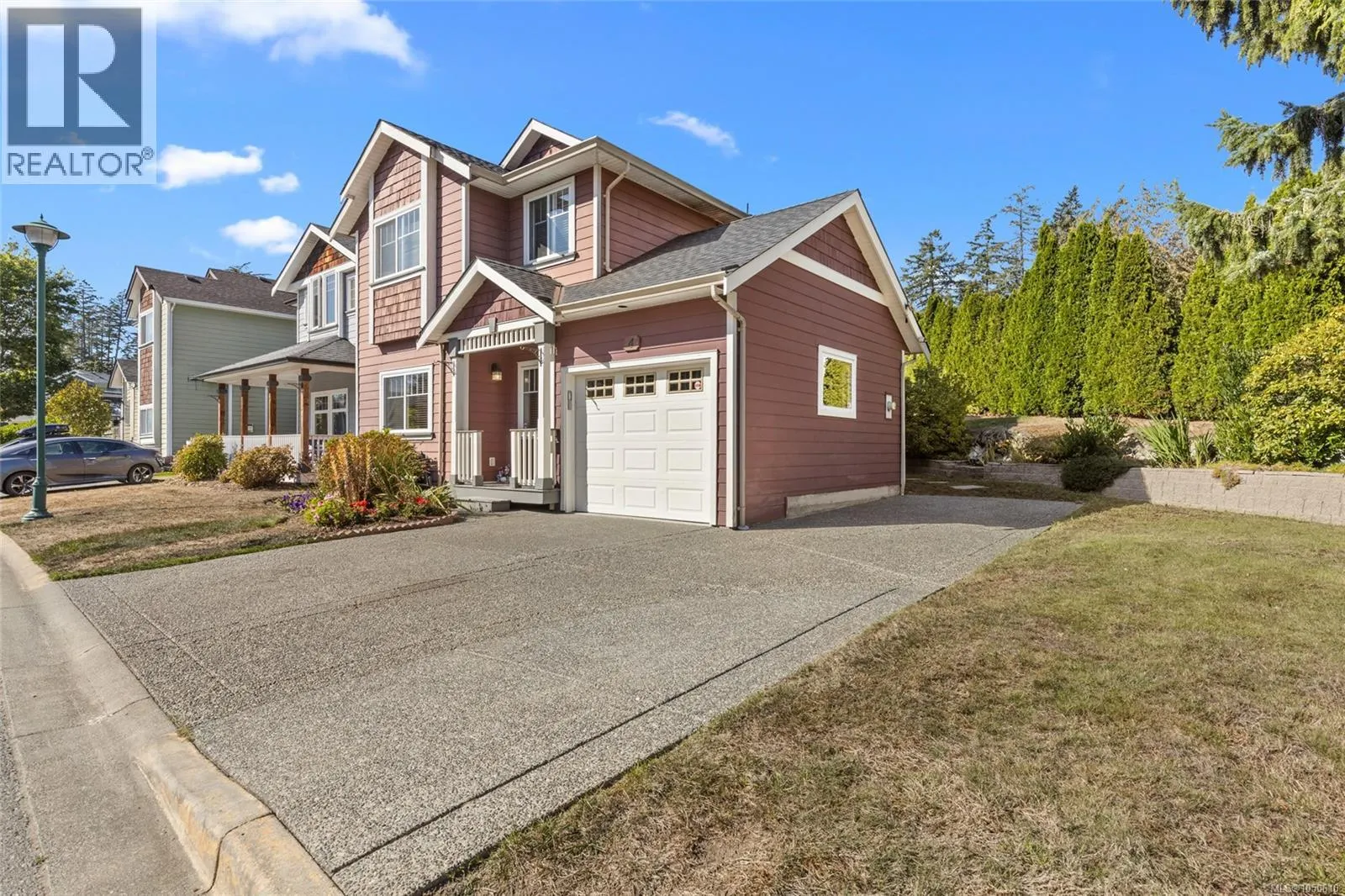 4 Newstead Cres