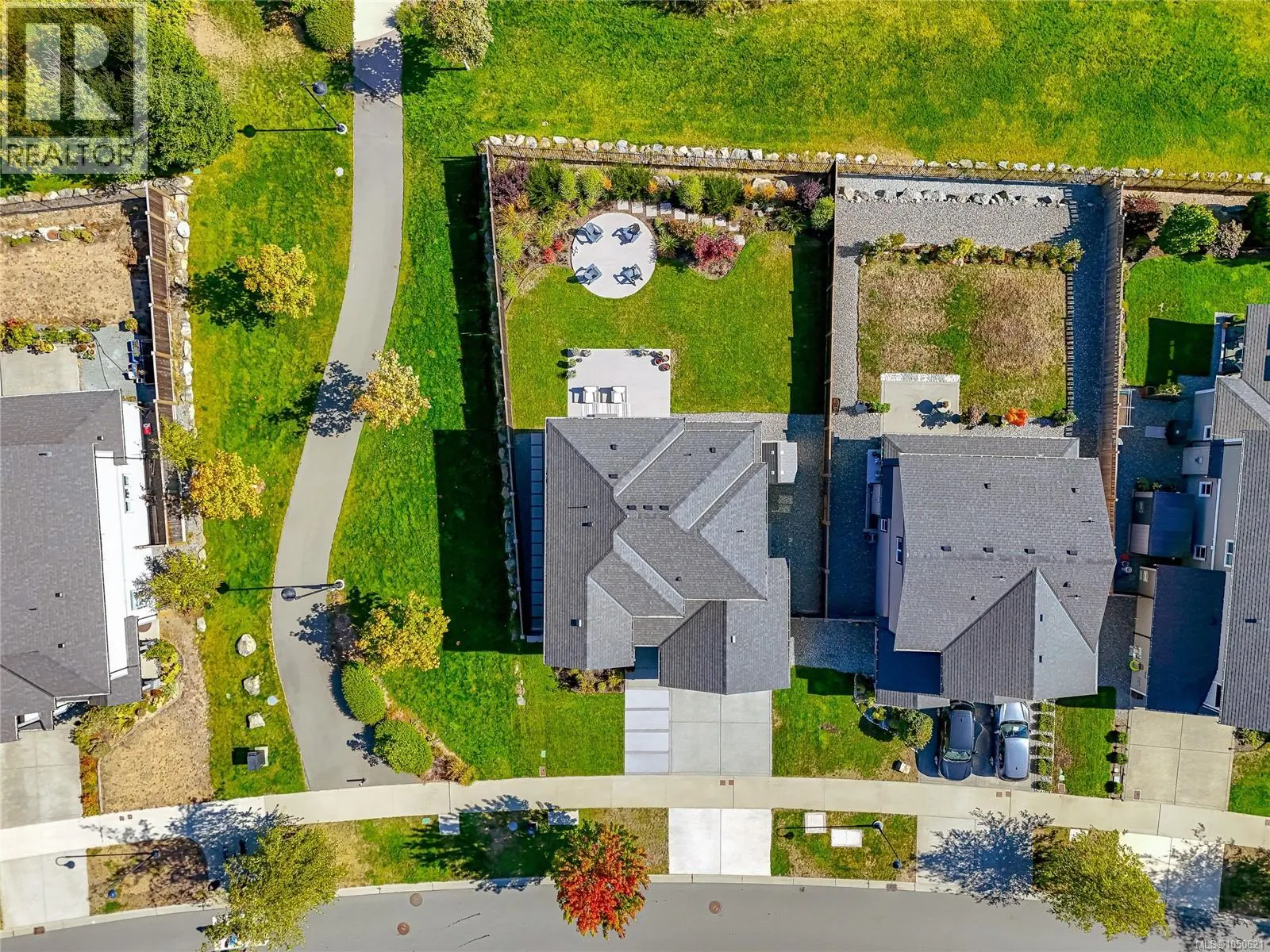 3455 Sparrowhawk Ave