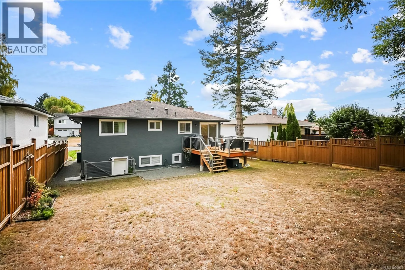 524 Warren Ave