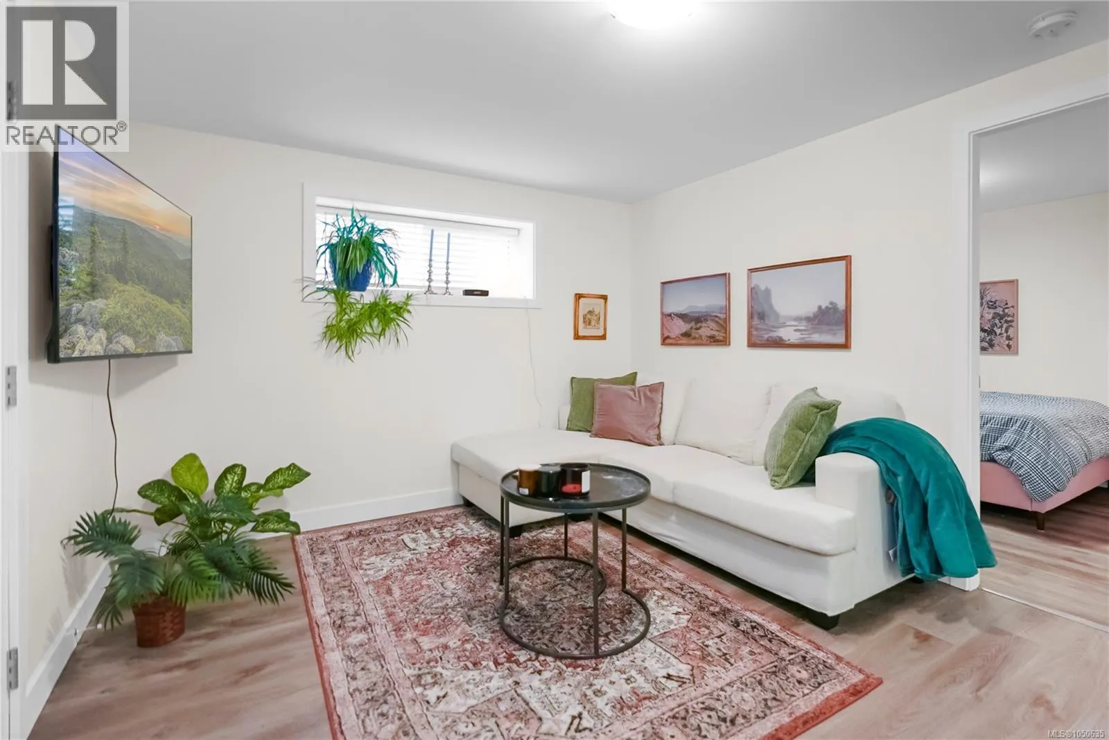 524 Warren Ave