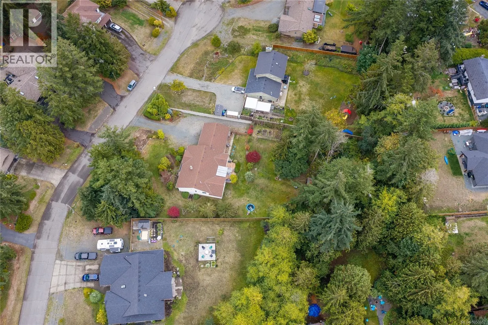 1730 Sangster Cres