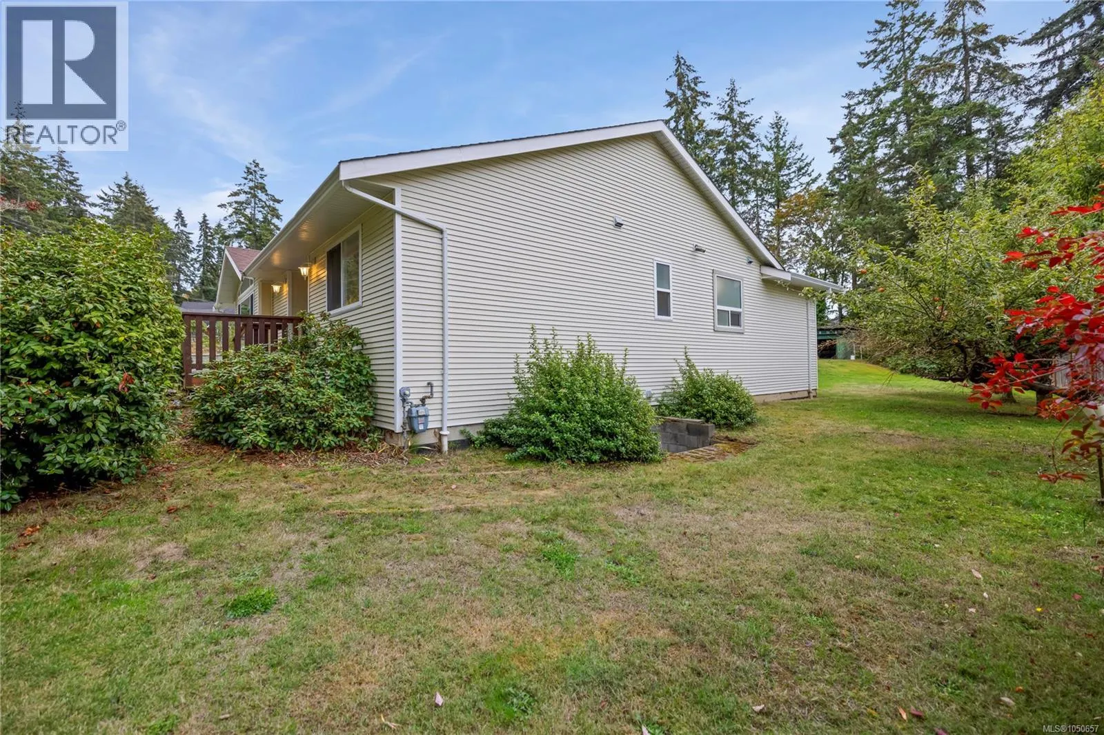 1730 Sangster Cres