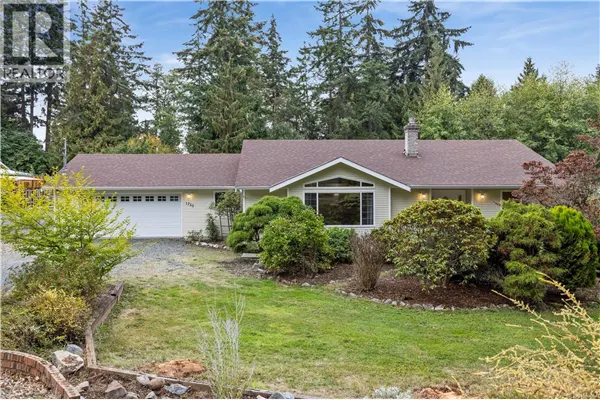 1730 Sangster Cres