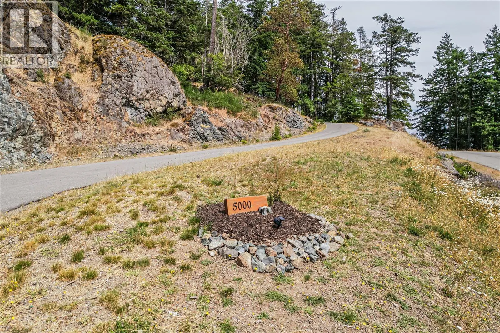5000 Sooke Hanger Dr