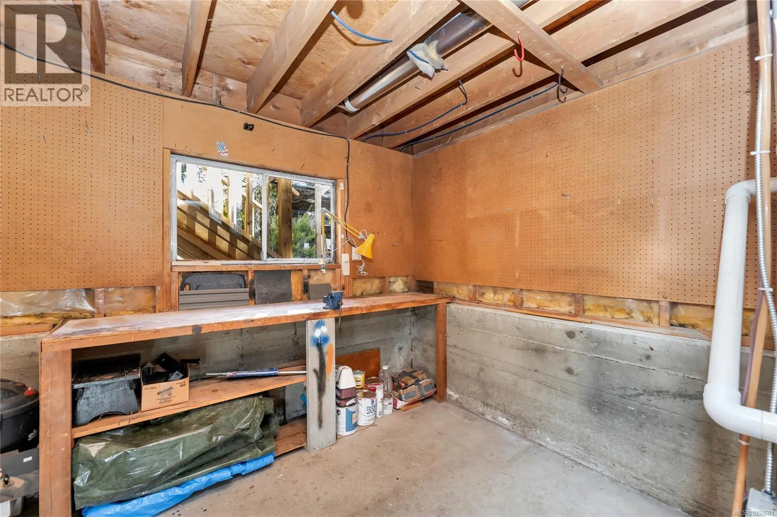 553 Acland Ave