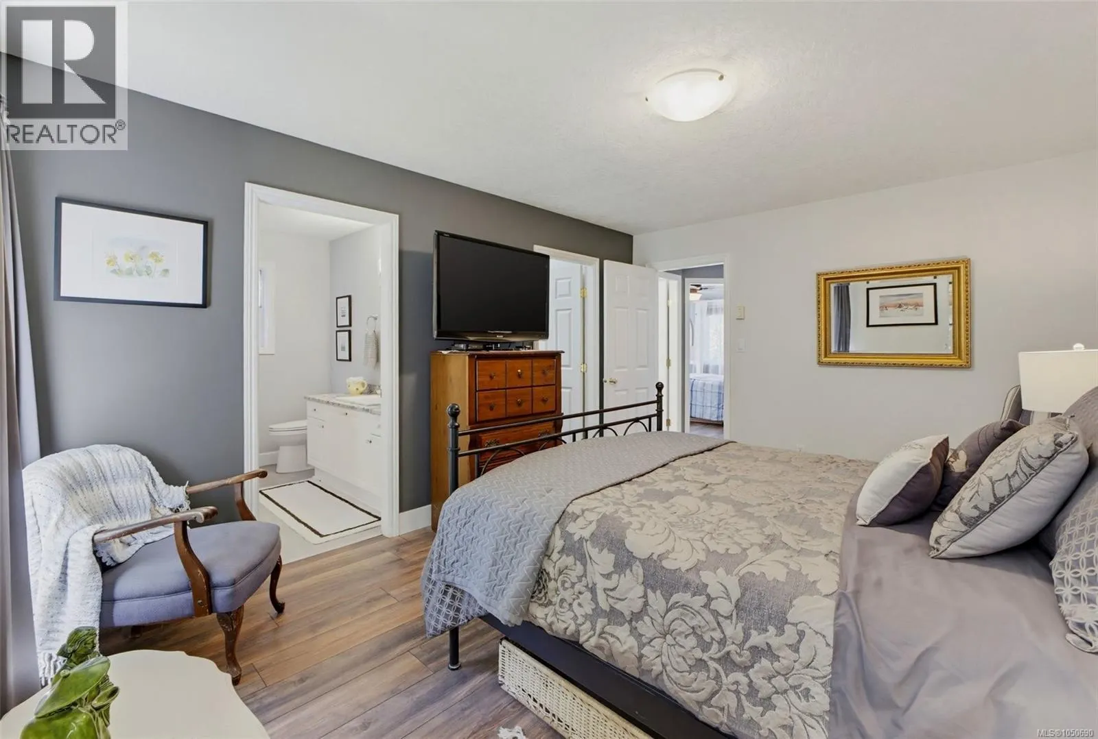 7201 Austins Pl