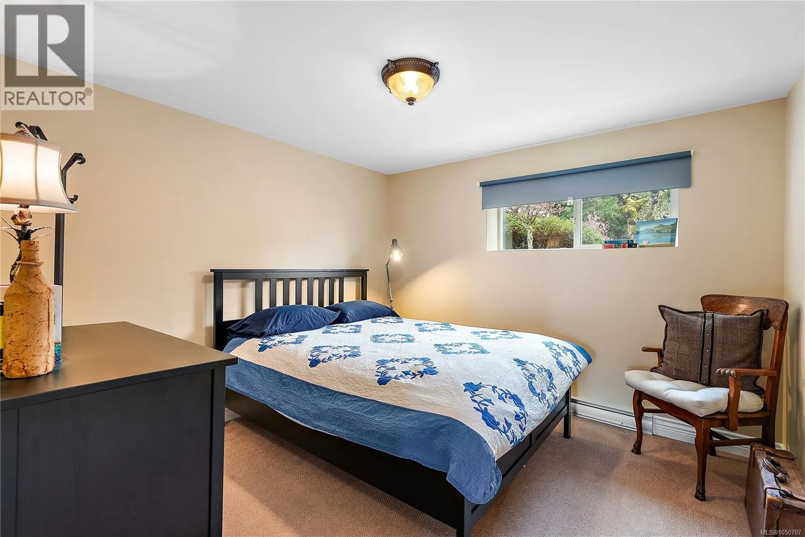 976 Lands End Rd