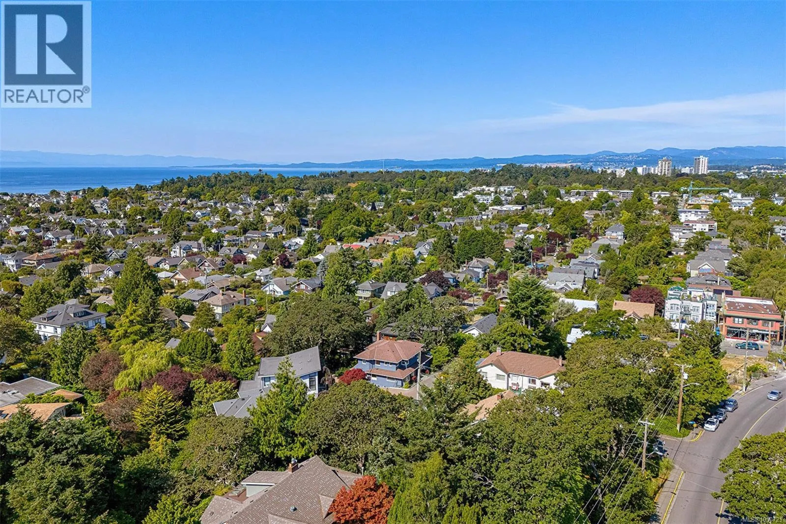 1 Briar Pl