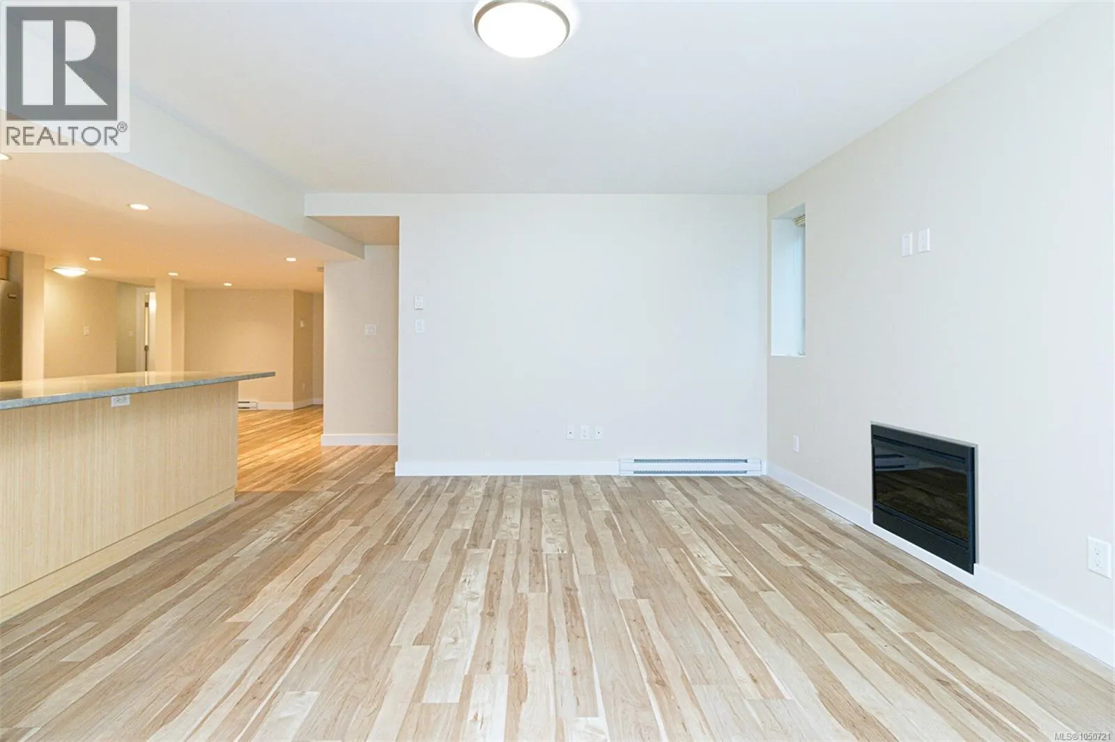1 Briar Pl