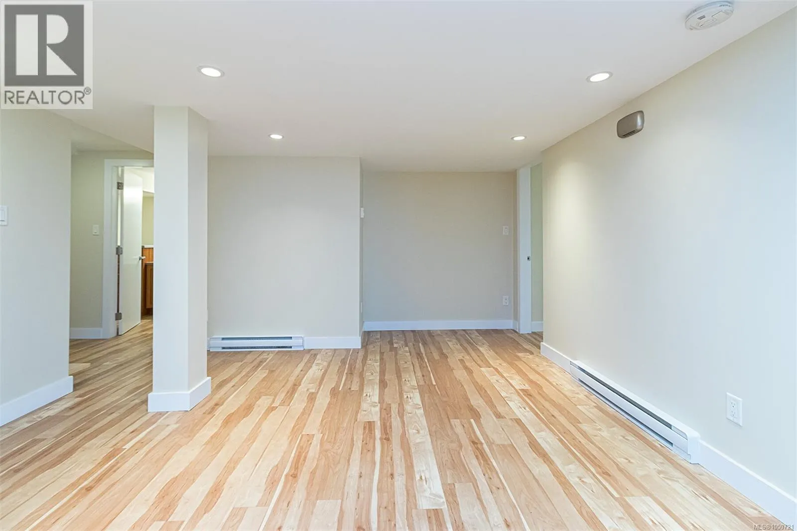 1 Briar Pl