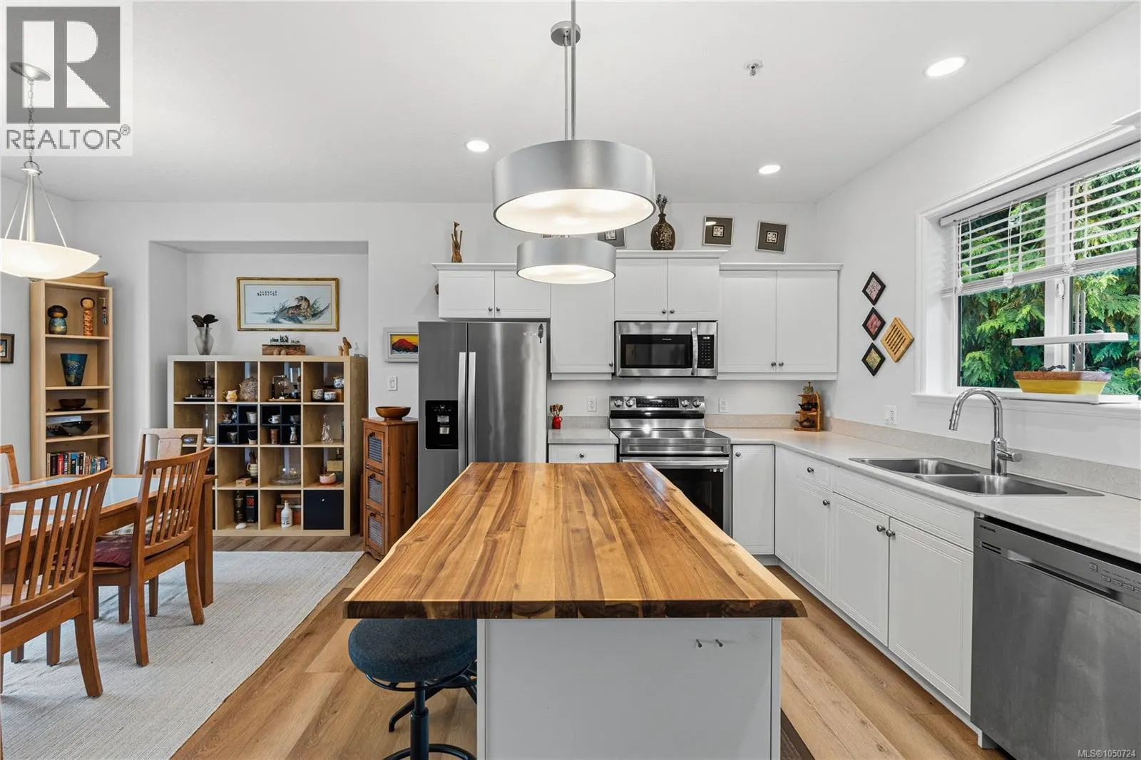 110 813 Oakhills Vista