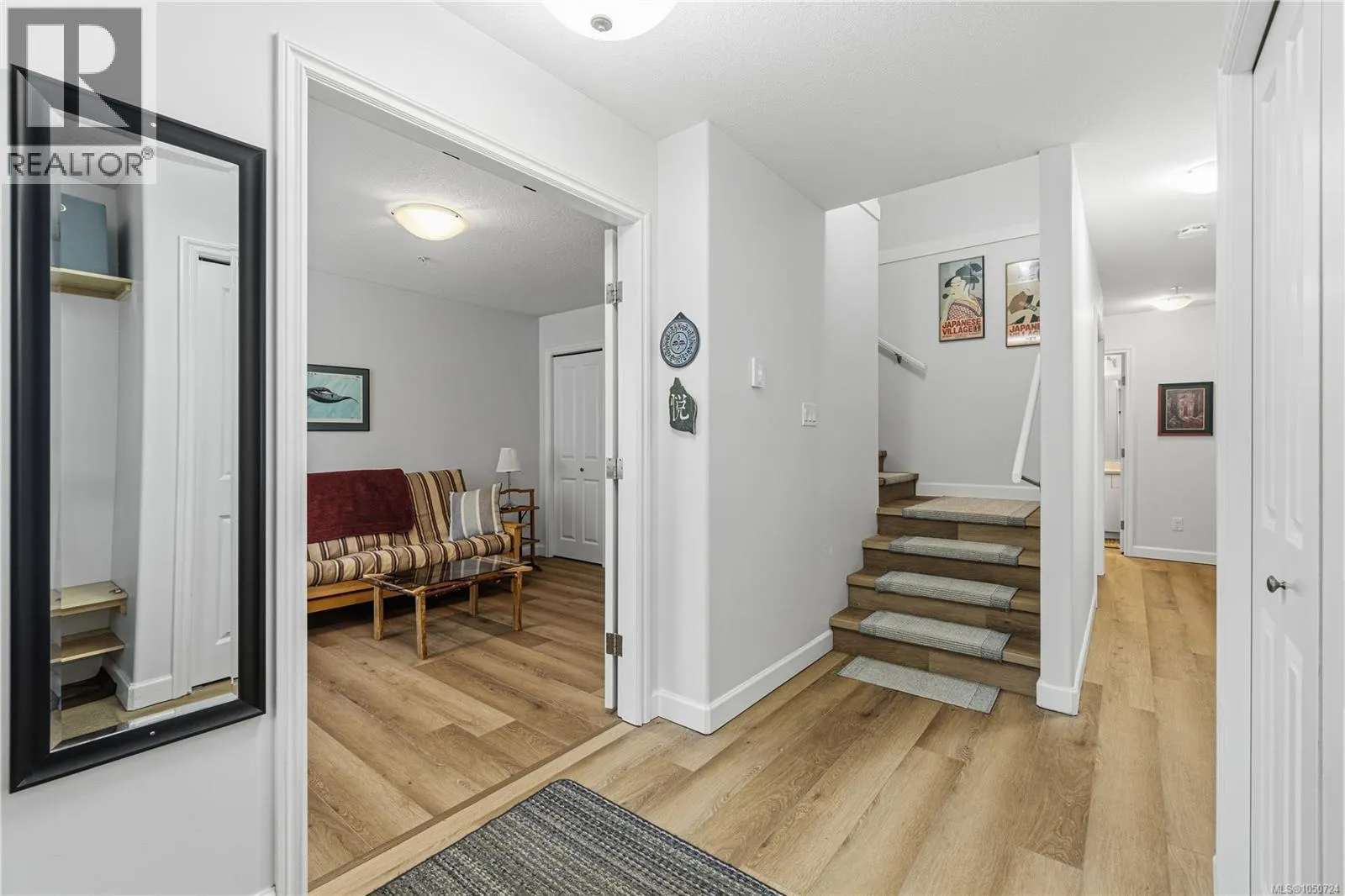 110 813 Oakhills Vista