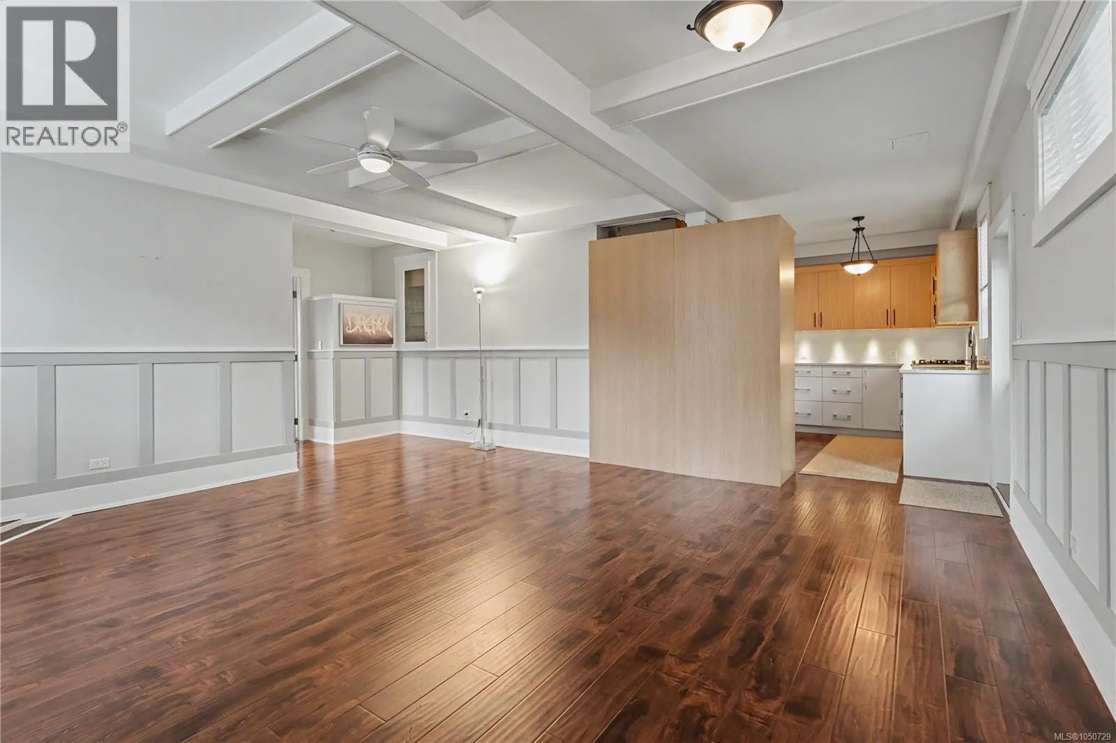 1064 Beverley Pl