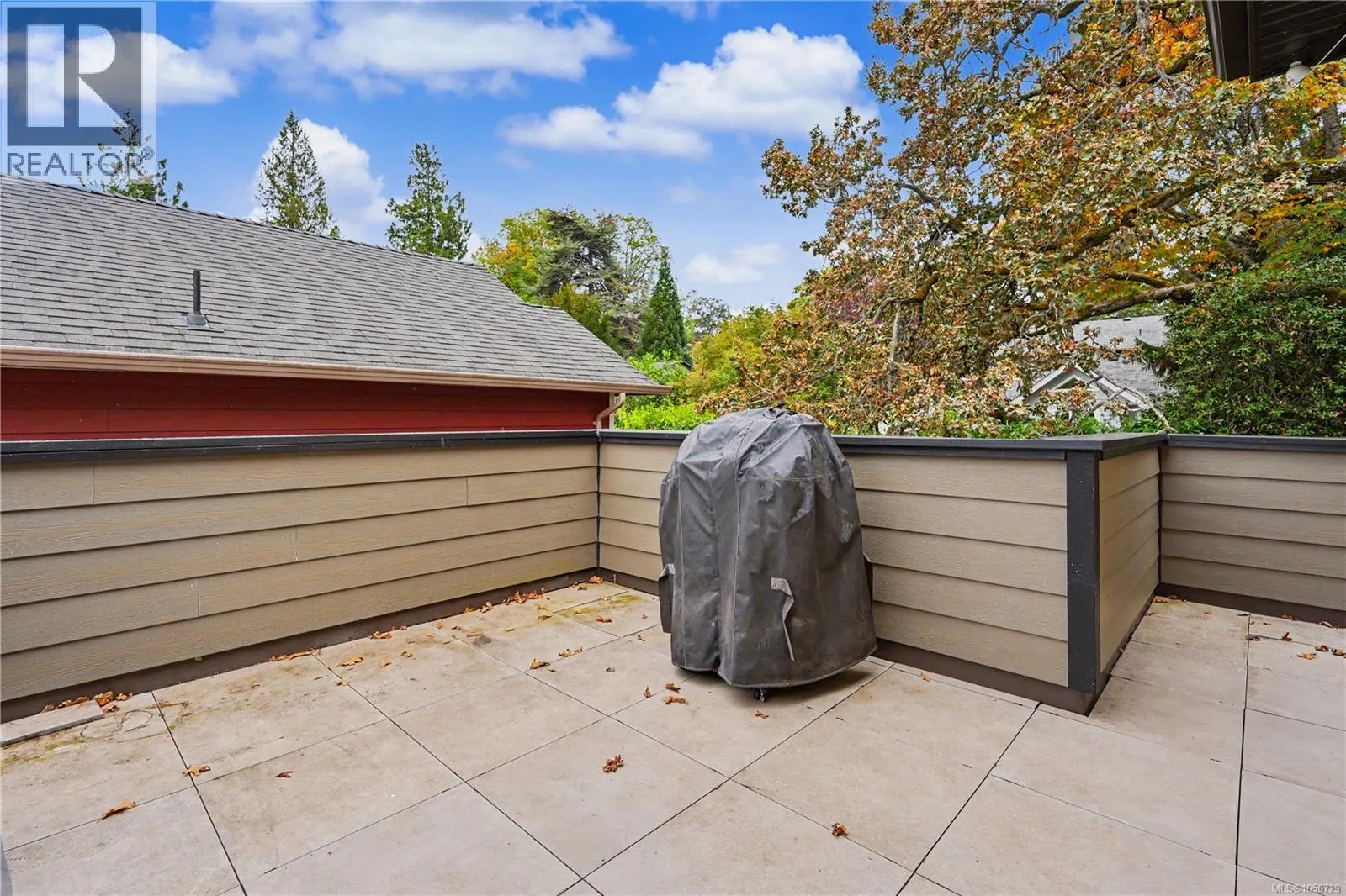 1064 Beverley Pl