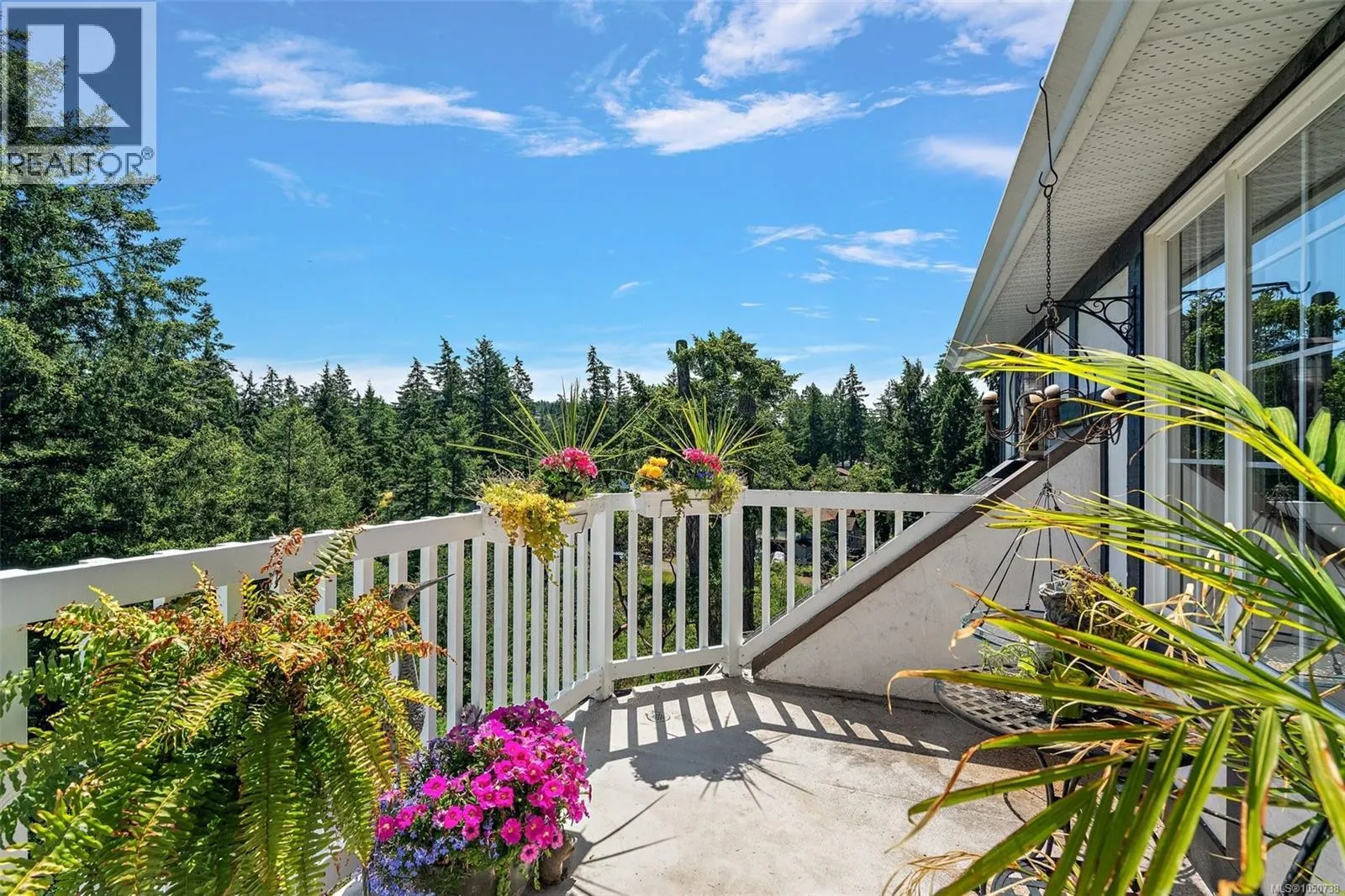 405 Coralee Pl