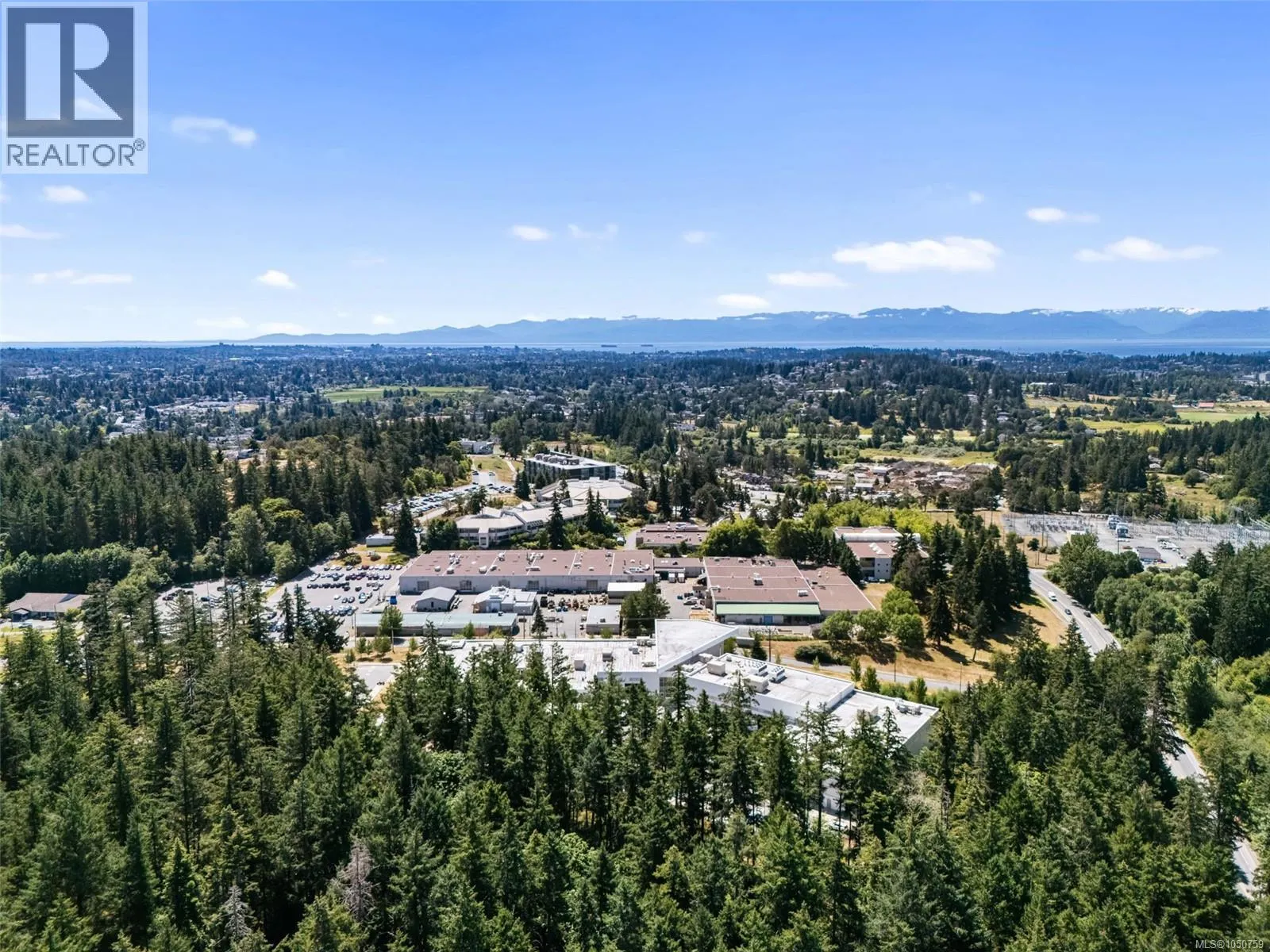 105 2757 Quadra St