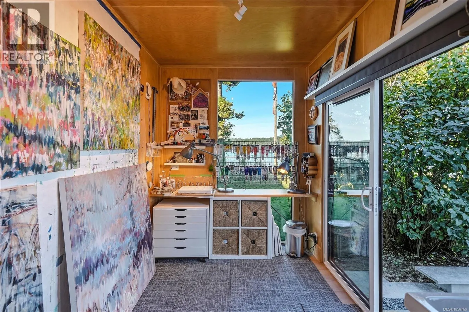 5425 Deep Bay Dr