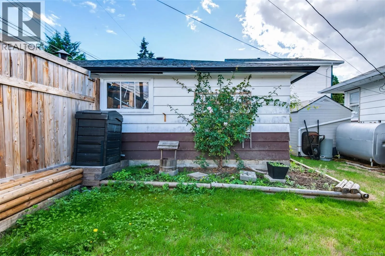 2635 5th Ave