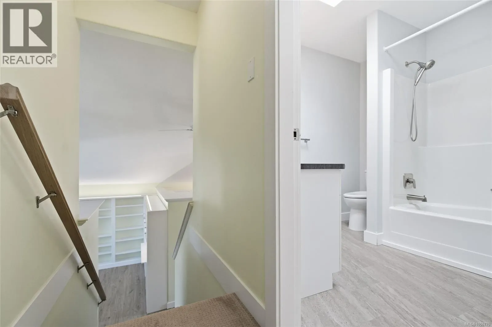4310 Ashbury Pl