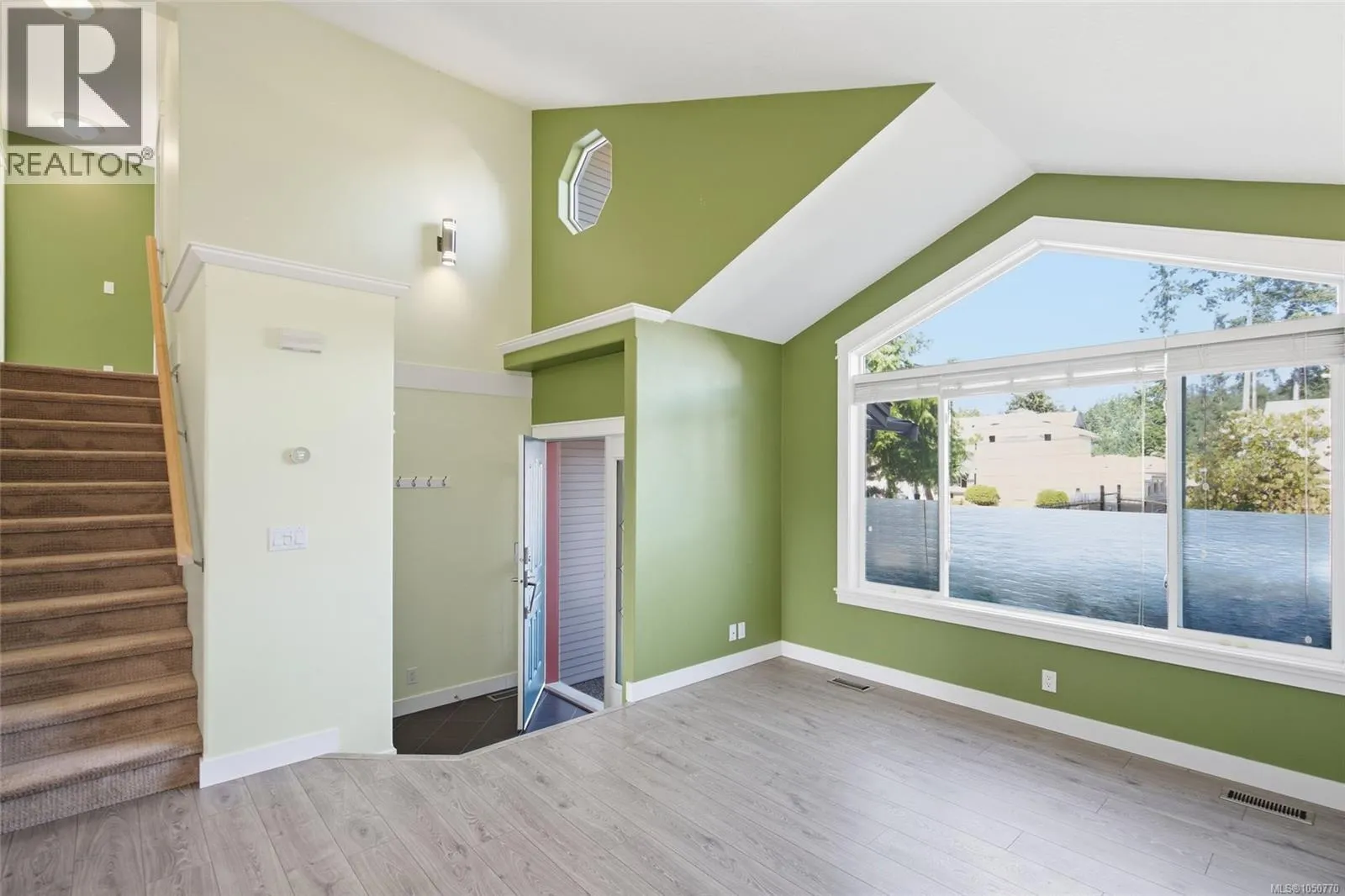 4310 Ashbury Pl