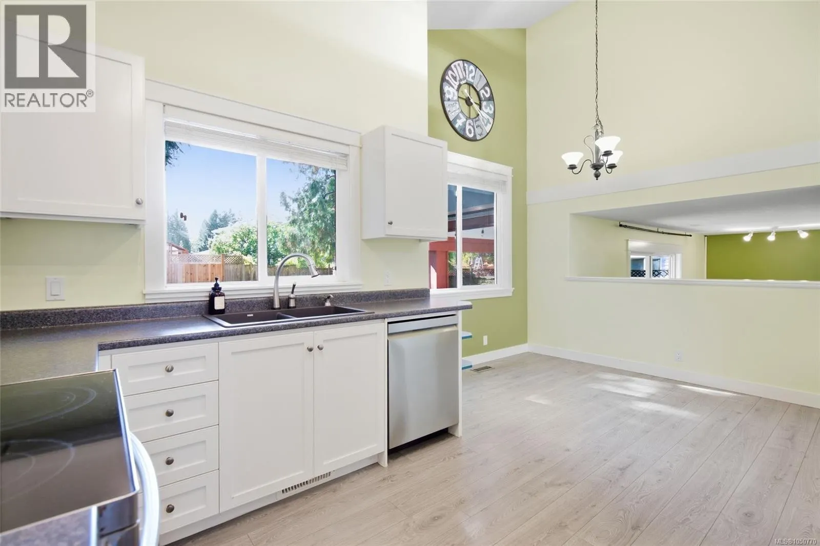 4310 Ashbury Pl